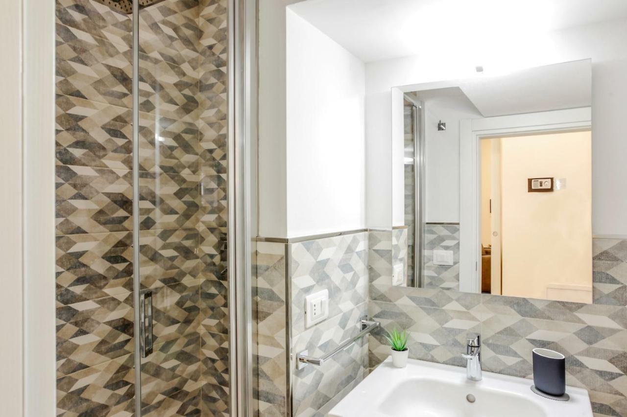 Bari Centrale Railway Station Apartment Ngoại thất bức ảnh